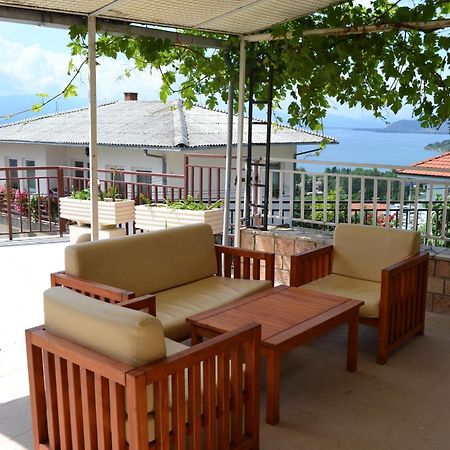 Villa Fania โอครีด ภายนอก รูปภาพ